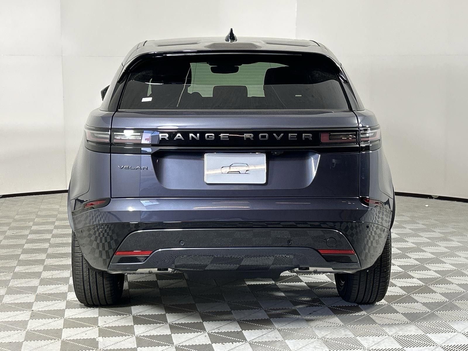 Certified 2026 Land Rover Range Rover Velar Dynamic SE image 4