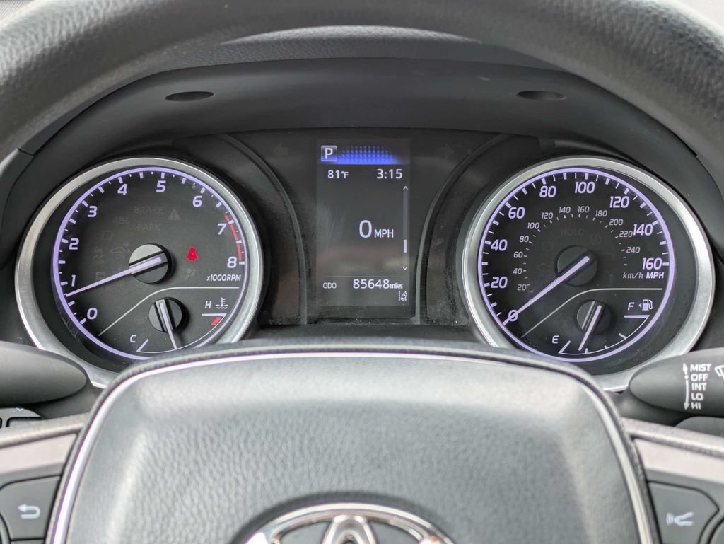 Used 2022 Toyota Camry LE FWD image 37