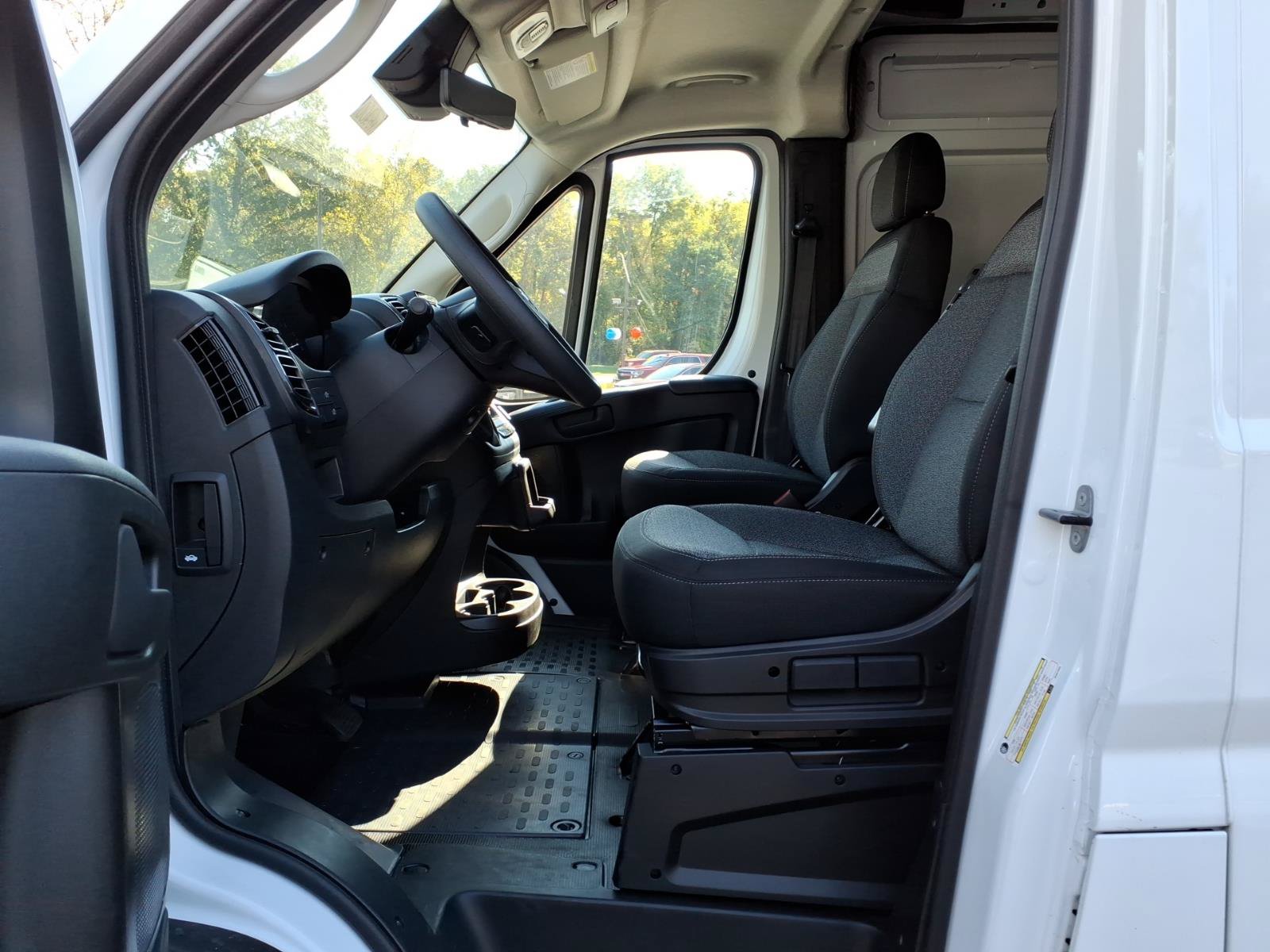 New 2027 RAM ProMaster 1500 w/ Safety Group FWD image 16