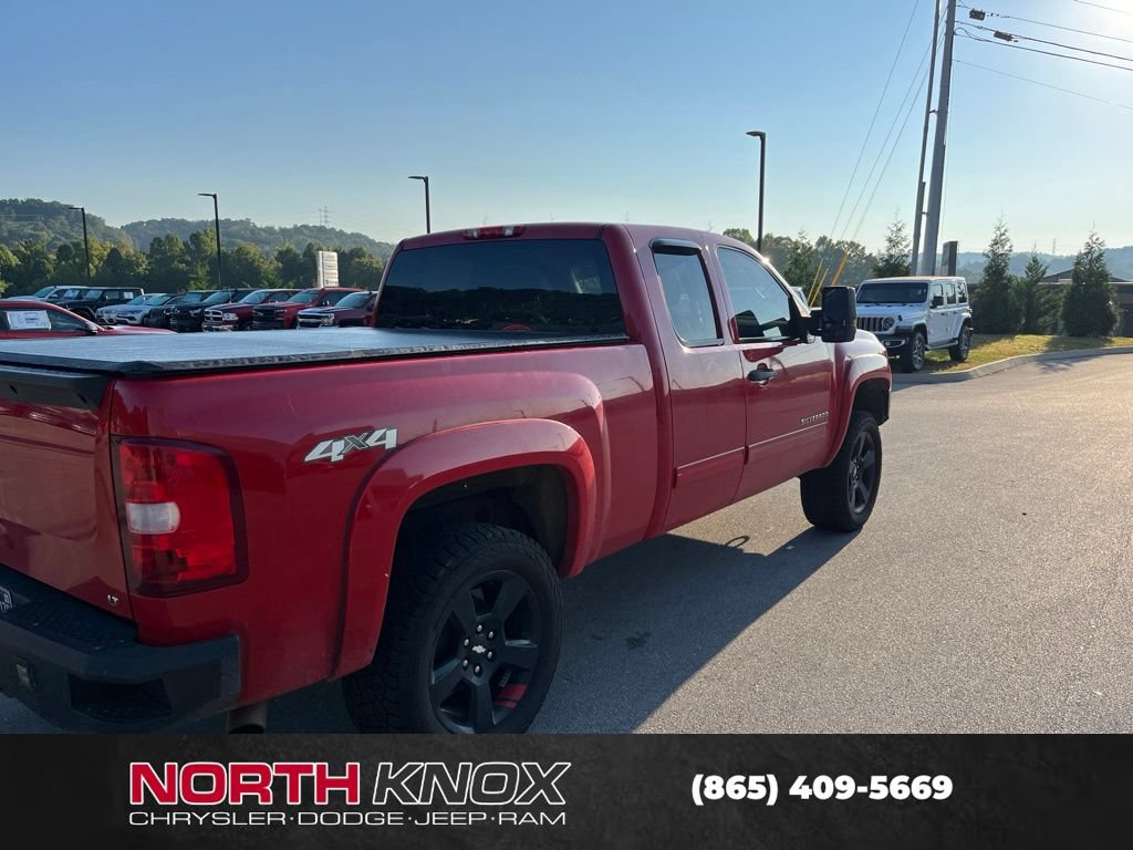 Used 2013 Chevrolet Silverado 1500 LT w/ All-Star Edition AWD/4WD image 3