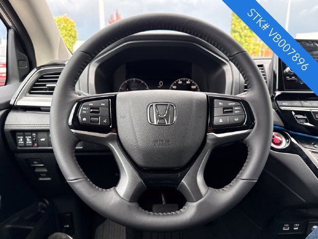 New 2027 Honda Odyssey Touring image 5