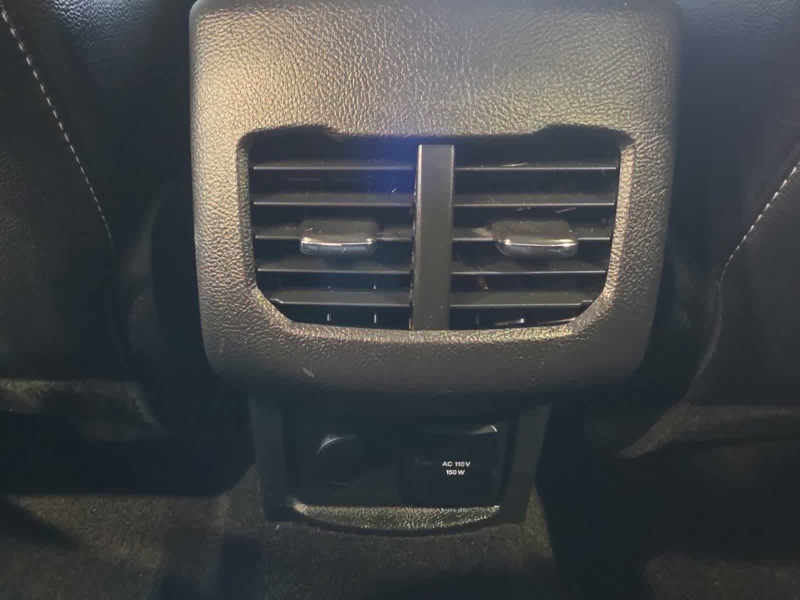 Used 2018 Ford Fusion SE w/ Equipment Group 601A FWD image 60
