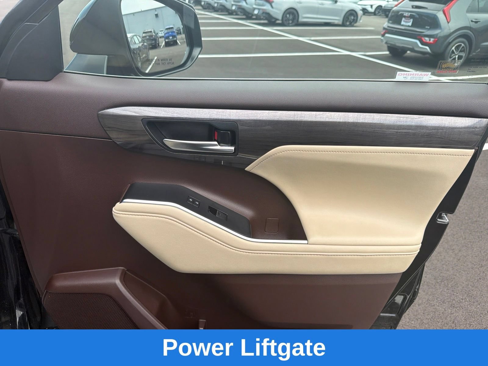 Used 2020 Toyota Highlander Limited AWD/4WD image 29