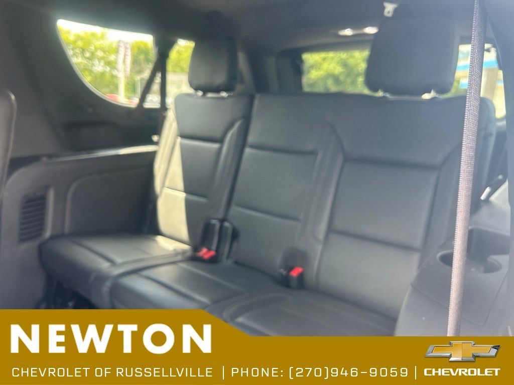 Used 2025 Chevrolet Suburban Z71 w/ Comfort Package AWD/4WD image 40