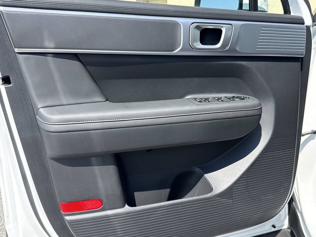 New 2027 Hyundai Santa Fe SEL FWD image 17