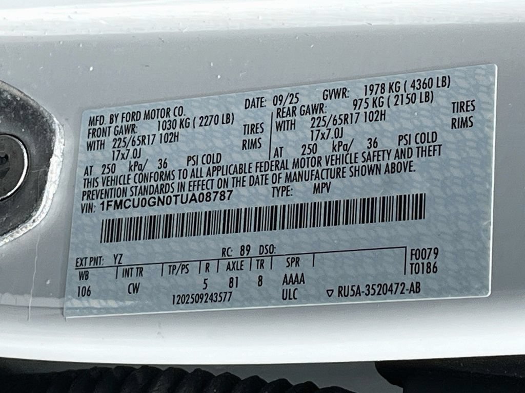 Used 2026 Ford Escape Active w/ Tech Pack #1 FWD image 32