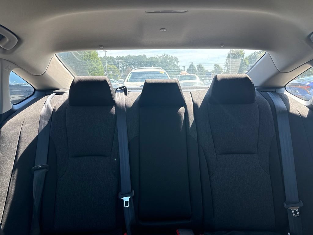Used 2025 Honda Accord SE image 13