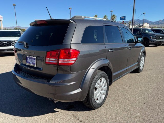 Used 2018 Dodge Journey SE w/ Connectivity Group FWD image 5