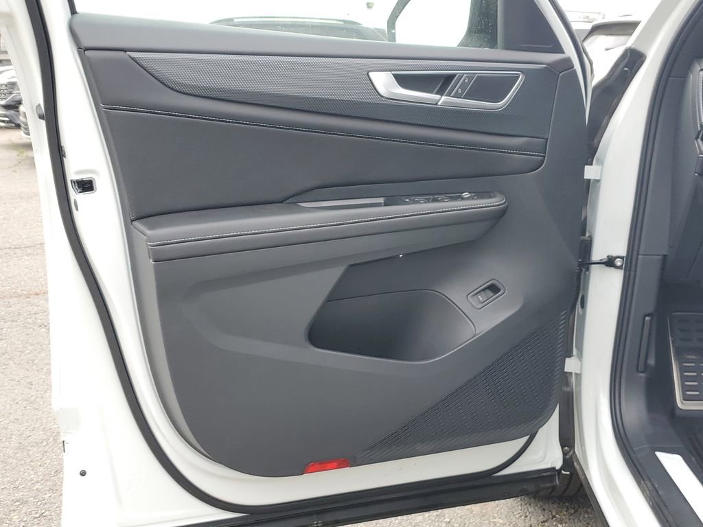 New 2026 Volkswagen Atlas Cross Sport SEL R-Line image 20