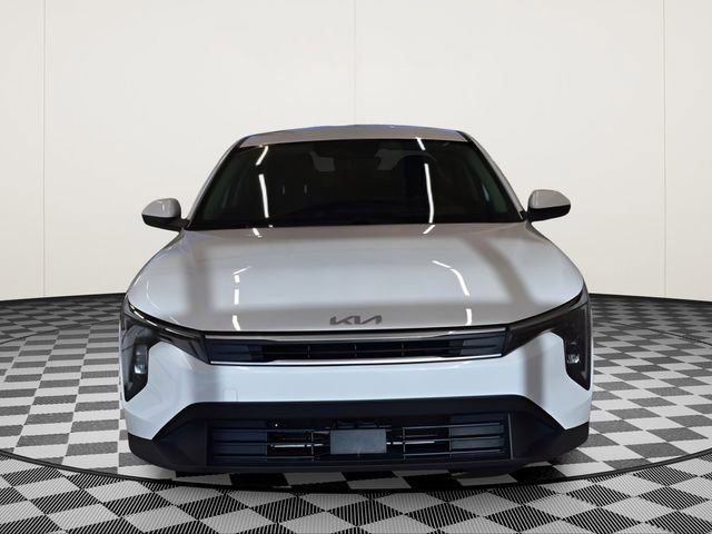 Used 2025 Kia K4 image 3
