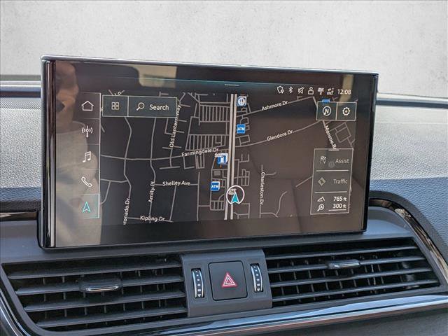 Used 2022 Audi Q5 2.0T Prestige w/ Prestige Package image 16