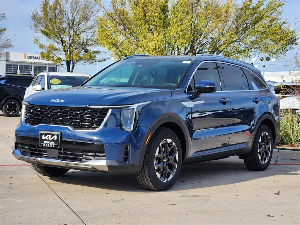 New 2026 Kia Sorento S image 2