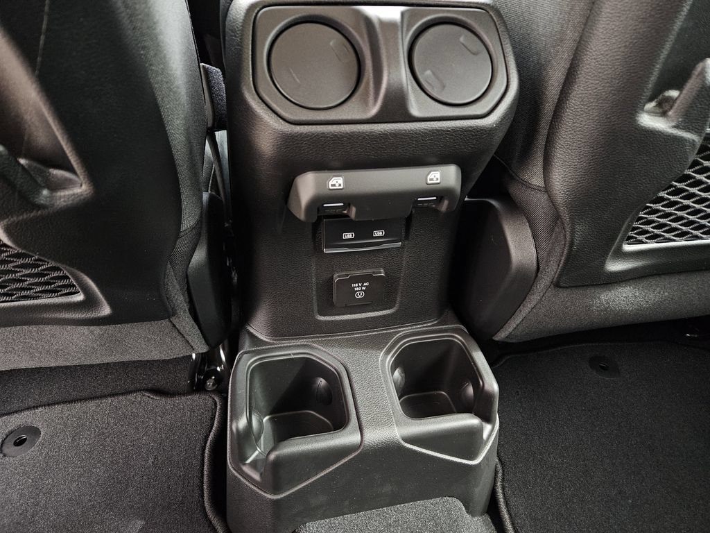 New 2026 Jeep Wrangler Unlimited Rubicon AWD/4WD image 10