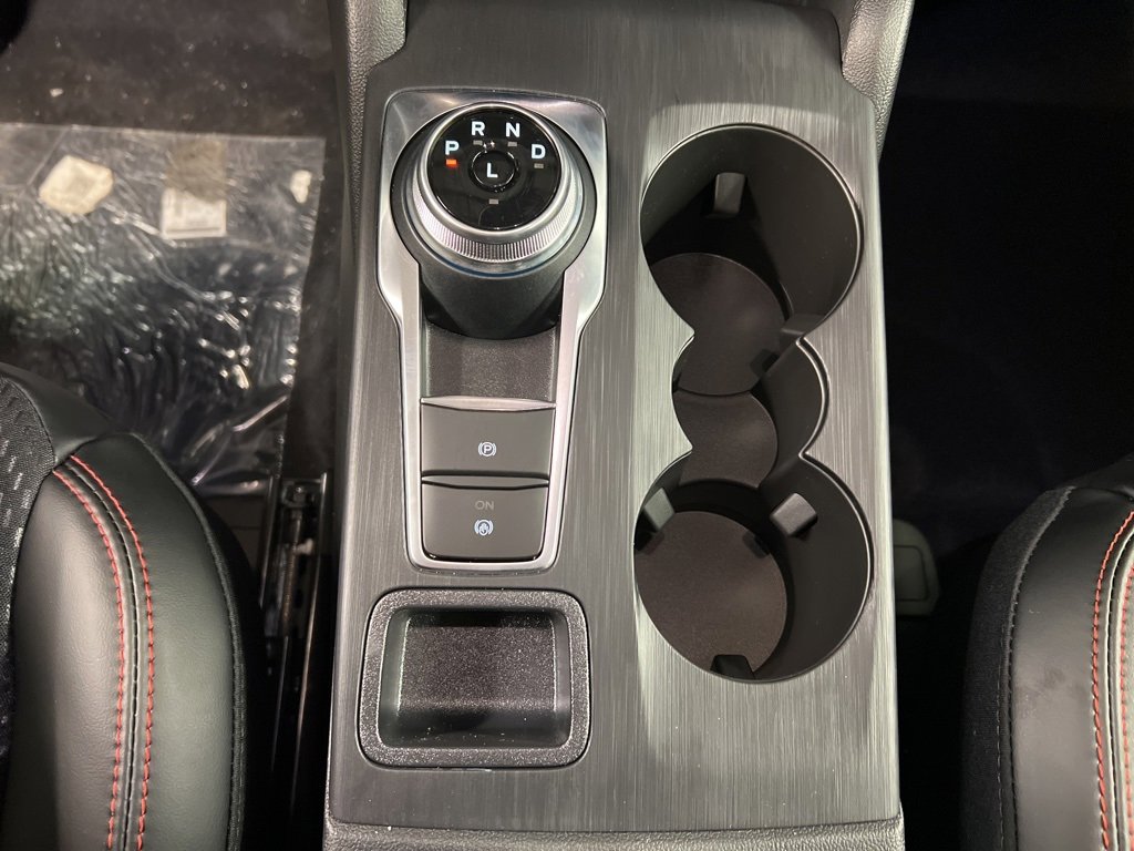 New 2026 Ford Escape ST-Line w/ Tech Pack #1 image 17