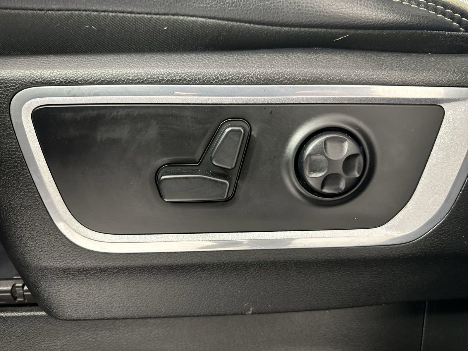 Used 2020 RAM 1500 Laramie image 20