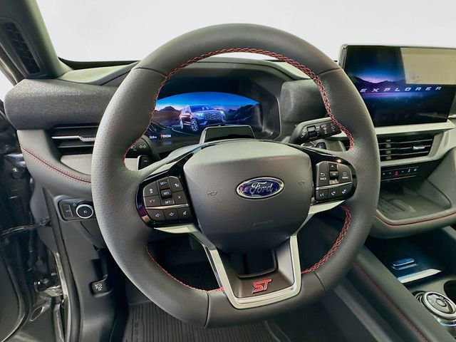New 2025 Ford Explorer ST image 15