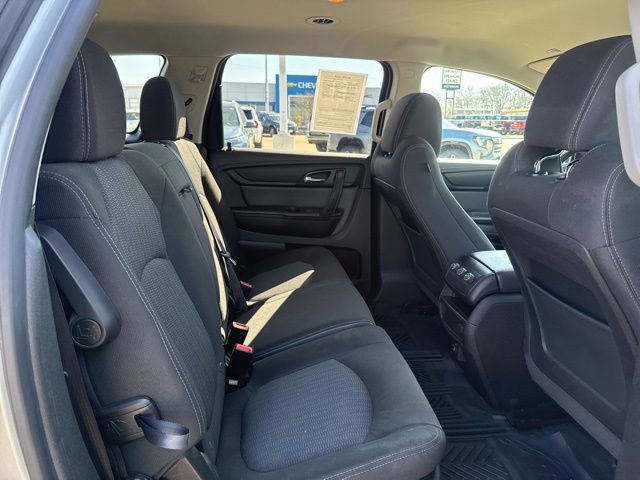 Used 2017 Chevrolet Traverse LT image 42