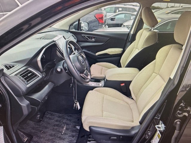 Used 2024 Subaru Ascent Premium w/ Convenience Package image 3