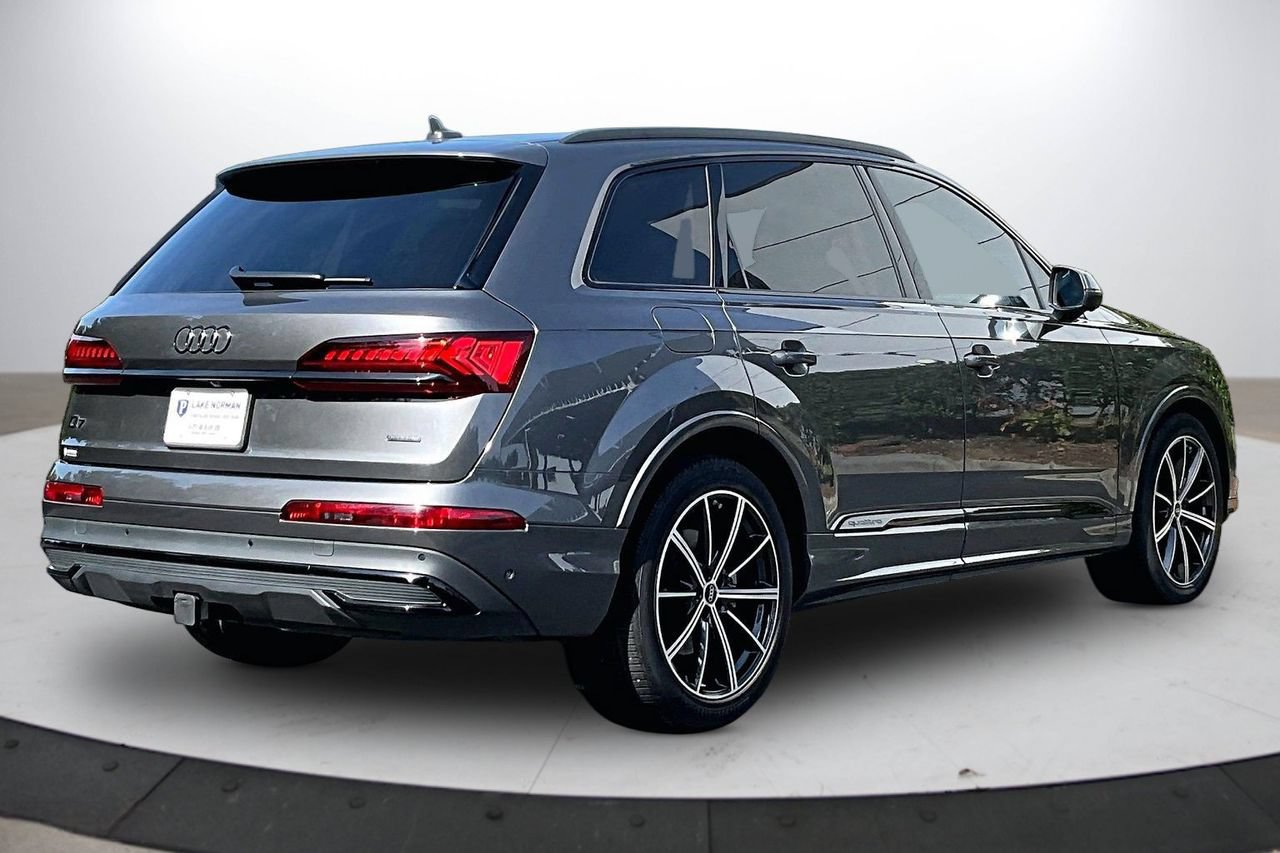 Used 2024 Audi Q7 3.0T Prestige AWD/4WD image 9