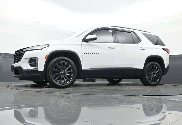 Used 2023 Chevrolet Traverse RS image 29