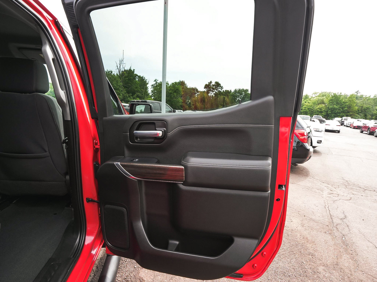 Used 2021 Chevrolet Silverado 1500 RST AWD/4WD image 12