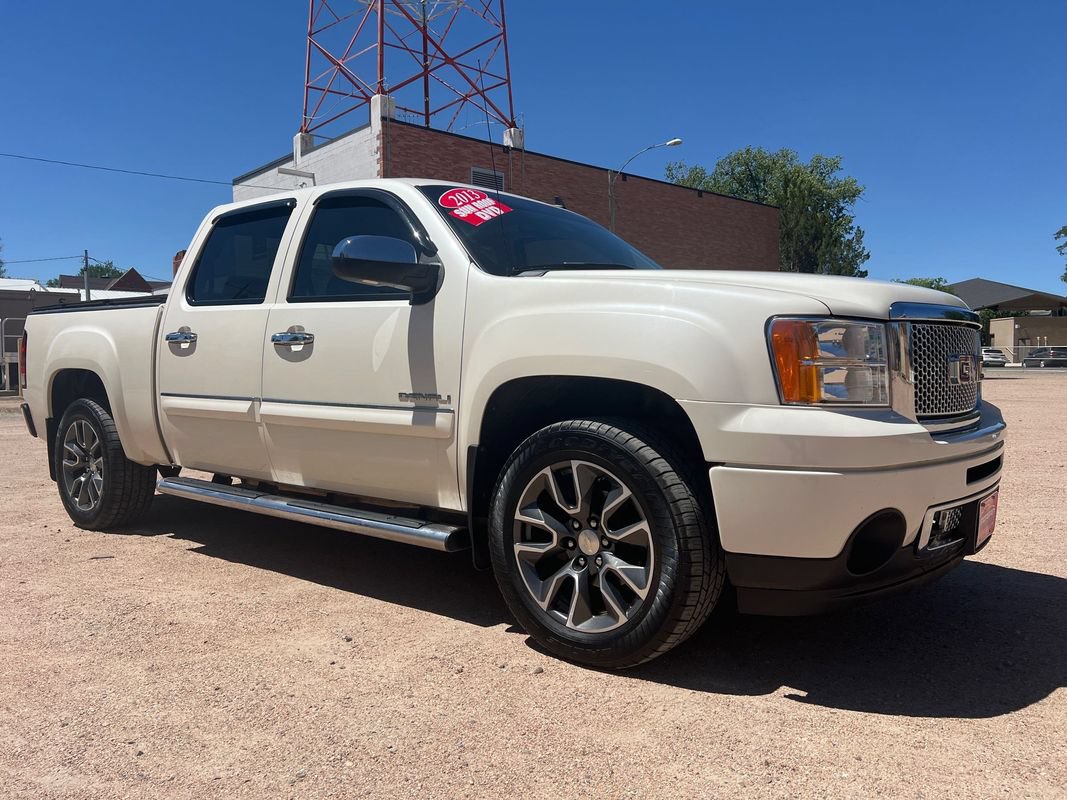 Used 2013 GMC Sierra 1500 Denali AWD/4WD image 1