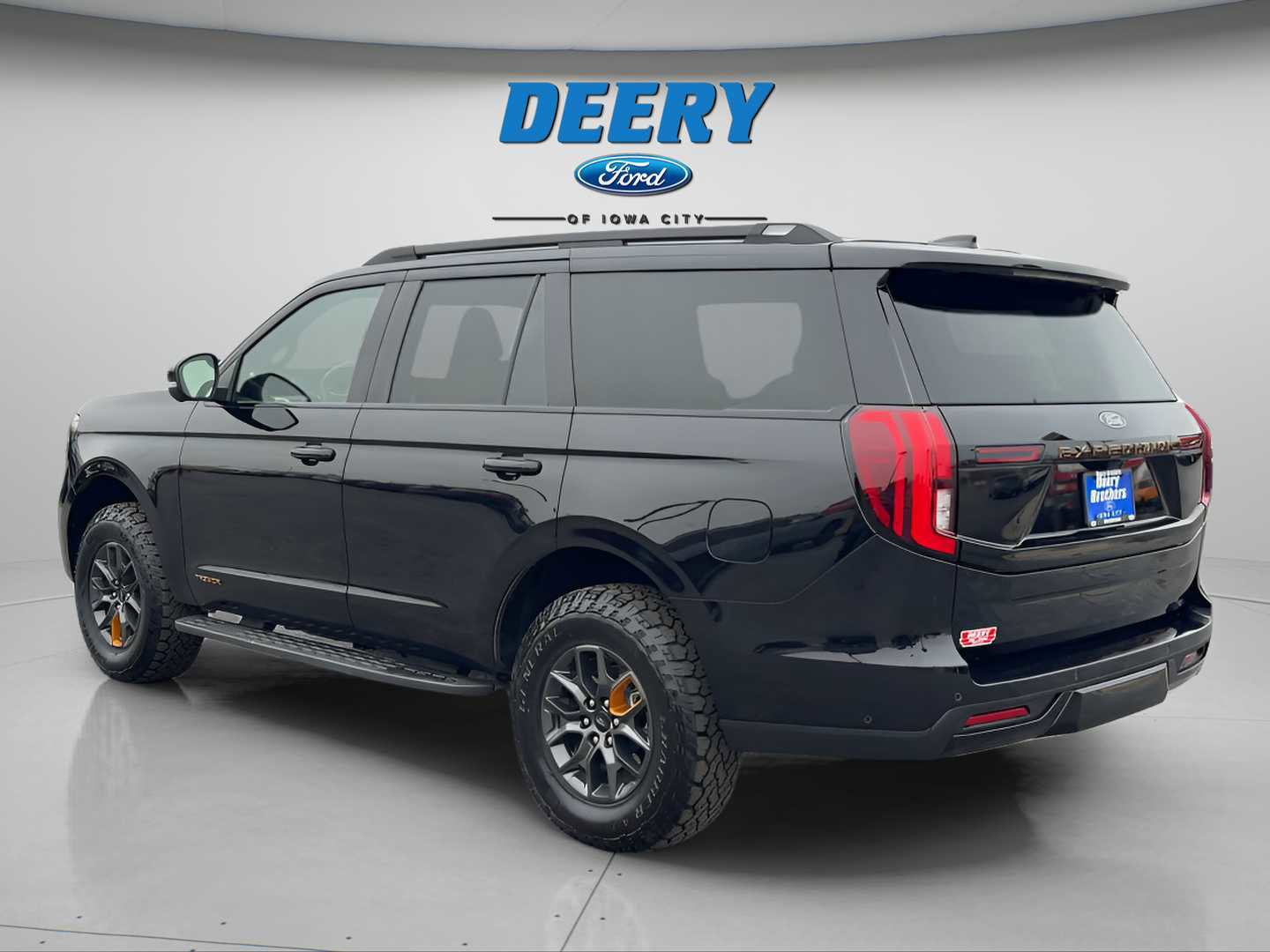 Used 2025 Ford Expedition Tremor image 4