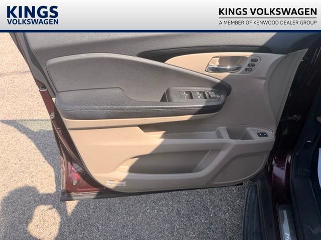 Used 2016 Honda Pilot Elite image 6