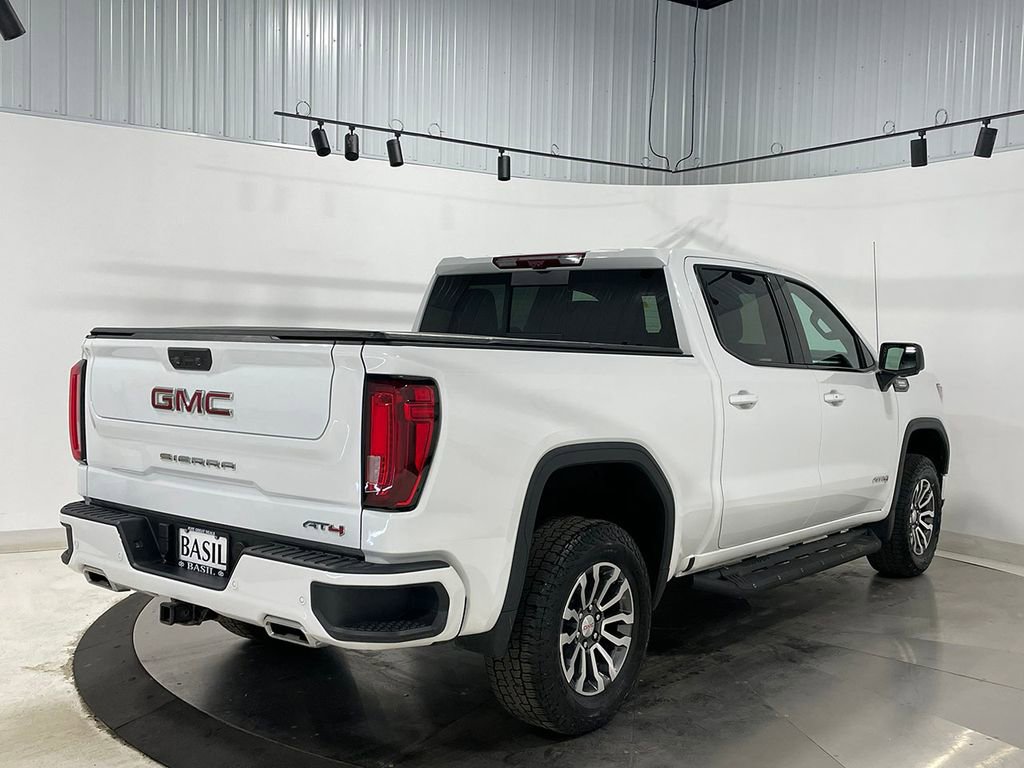Used 2023 GMC Sierra 1500 AT4 w/ AT4 Premium Package AWD/4WD image 12