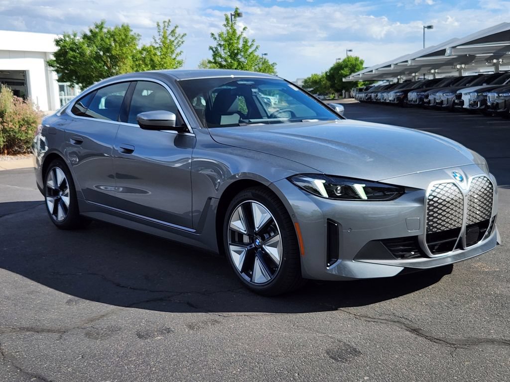 New 2026 BMW i4 xDrive40i w/ Premium Package AWD/4WD image 5