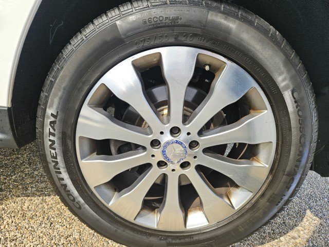 Used 2017 Mercedes-Benz GLS 450 4MATIC image 35