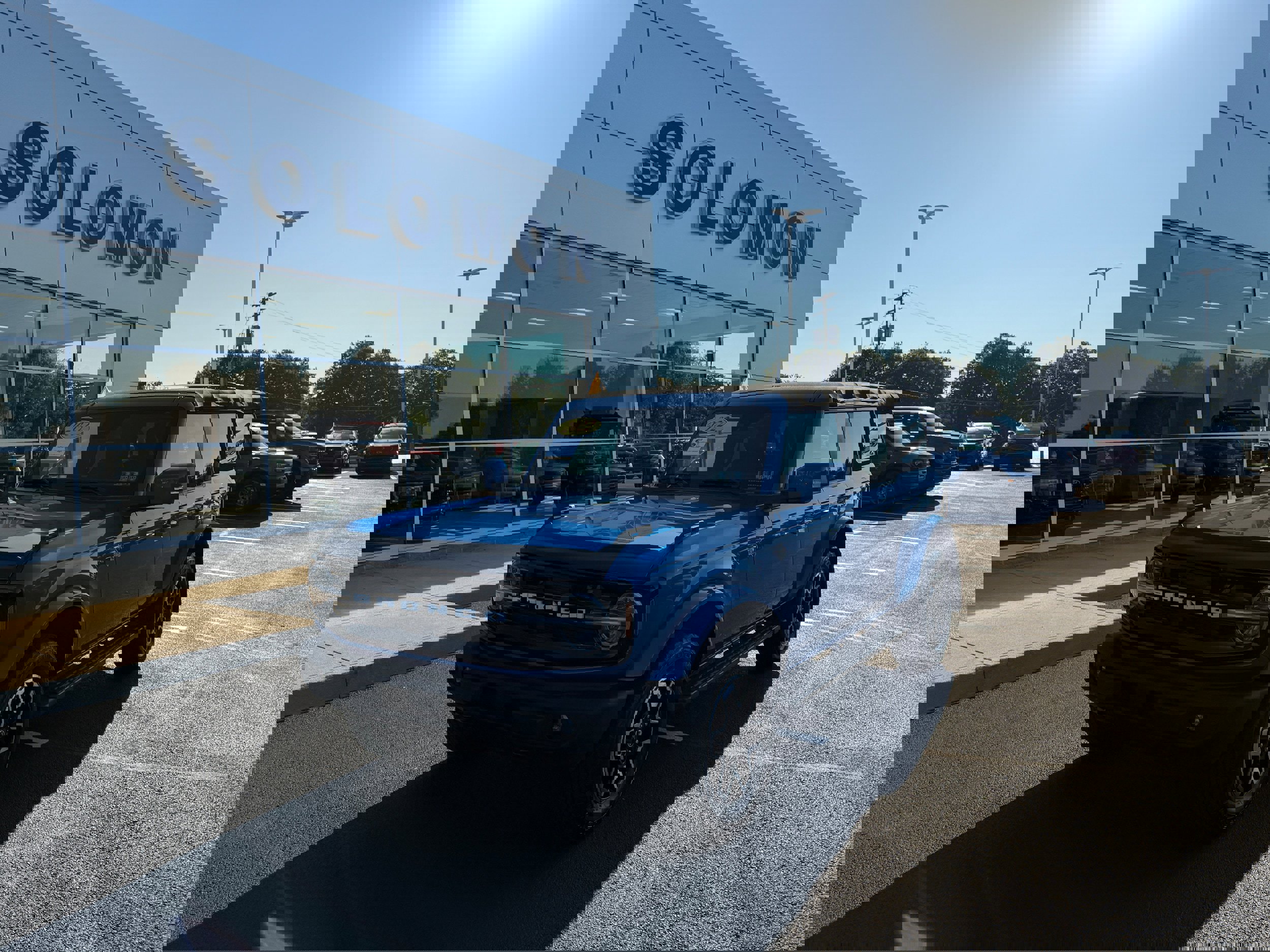 Certified 2022 Ford Bronco Outer Banks image 2