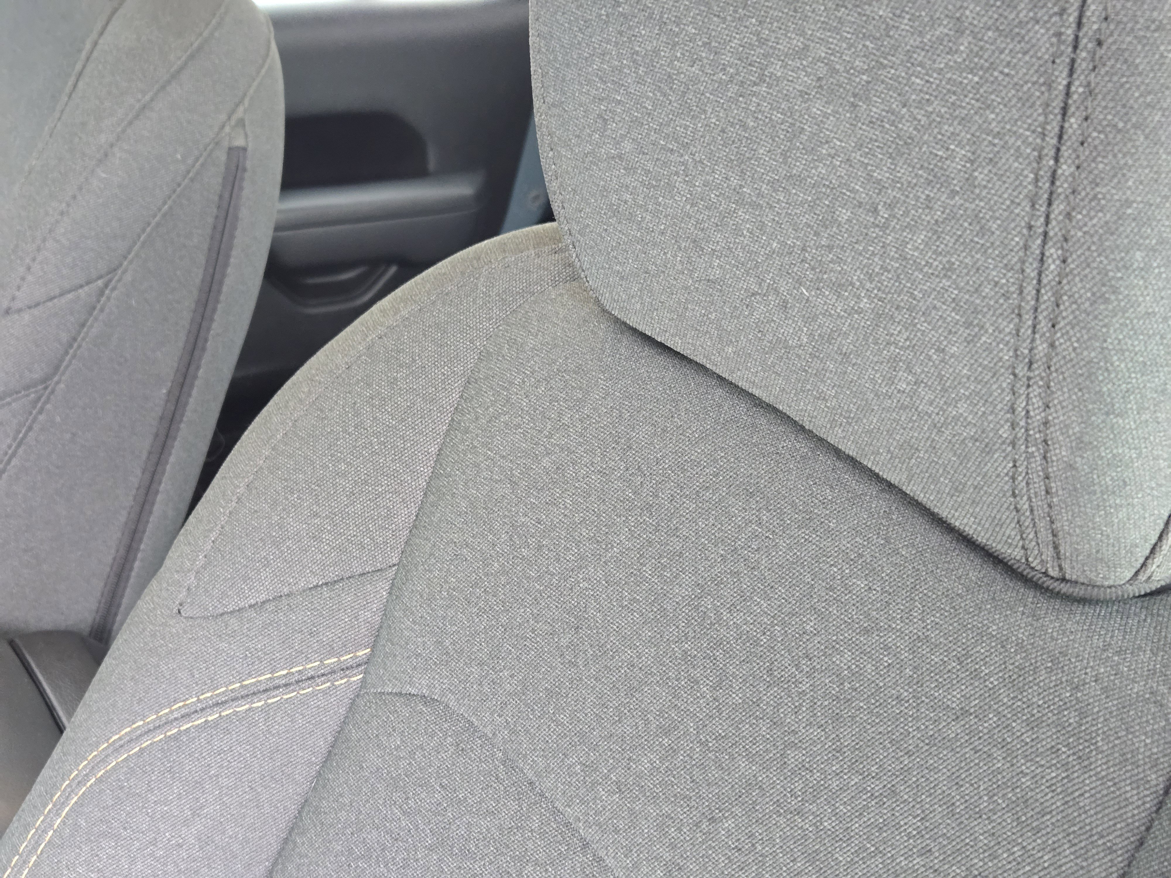 Used 2024 Jeep Gladiator Sport image 18