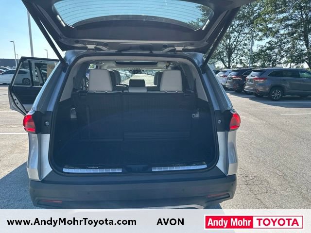 Certified 2024 Toyota Grand Highlander AWD image 35
