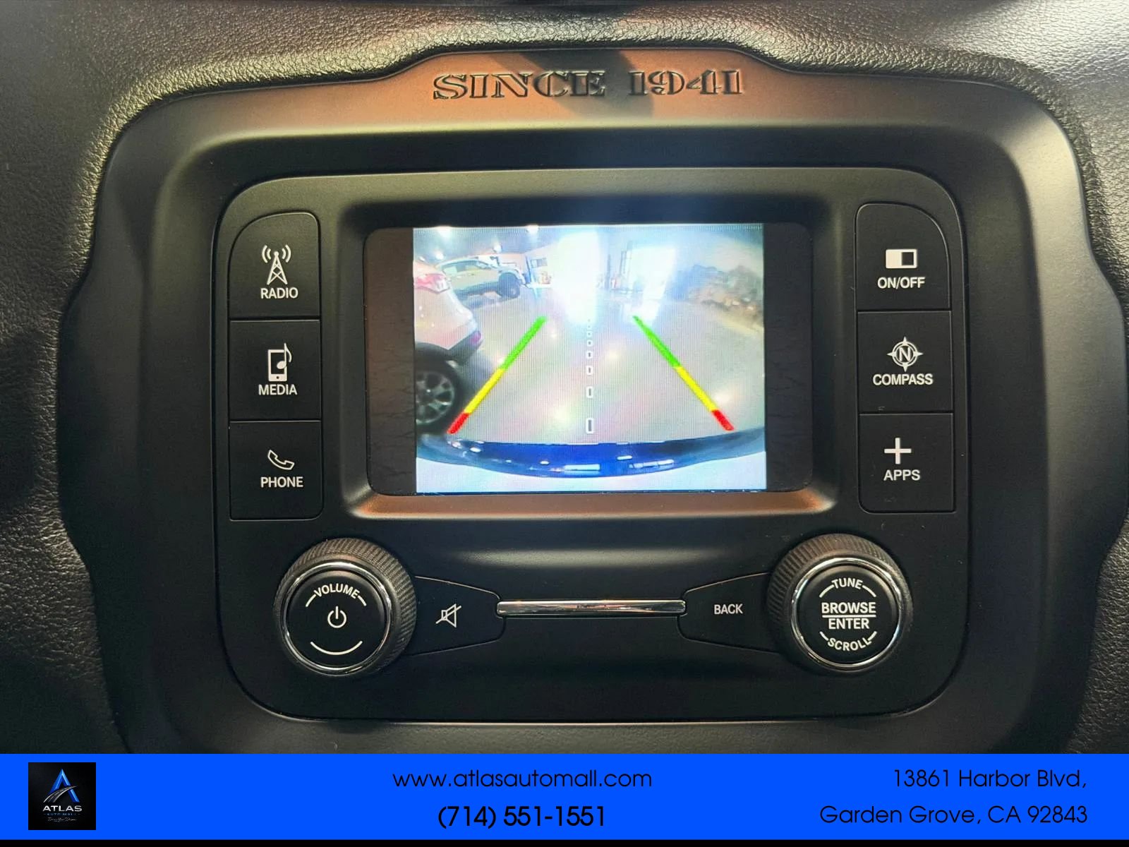 Used 2017 Jeep Renegade Altitude FWD image 29