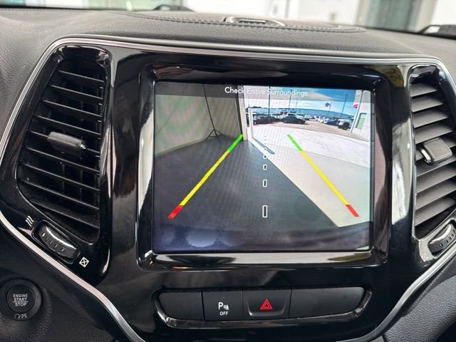 Used 2019 Jeep Cherokee Limited w/ Trailer Tow Group image 29