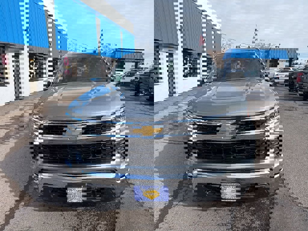 New 2026 Chevrolet Silverado 1500 LT image 3