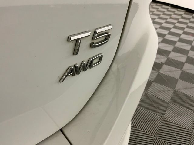 Used 2016 Volvo XC60 T5 Premier w/ Protection Package AWD/4WD image 13