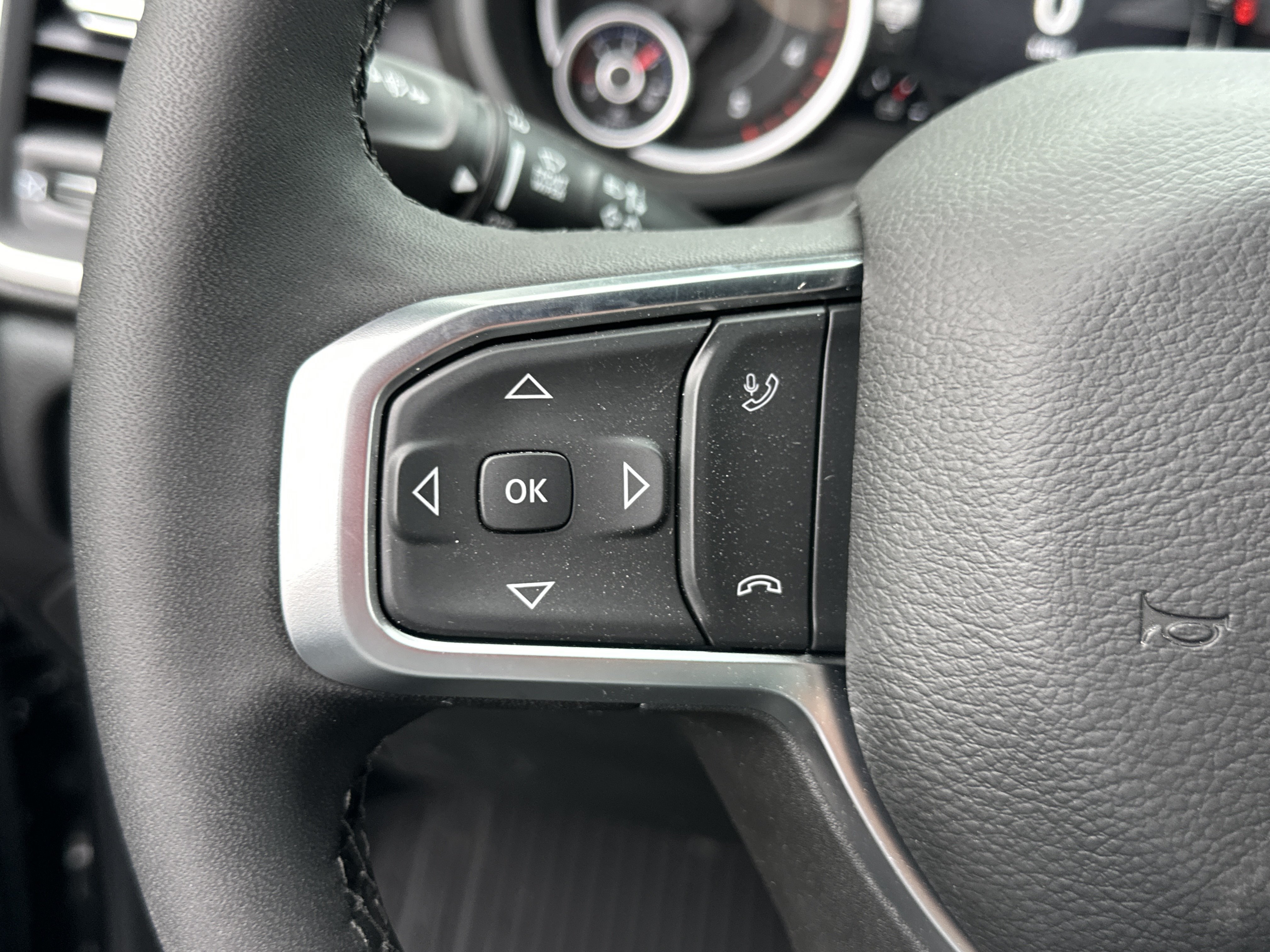 New 2026 RAM 2500 Big Horn AWD/4WD image 10