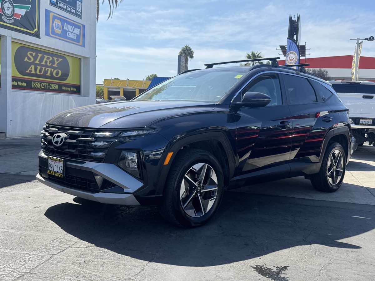 Used 2025 Hyundai Tucson SEL AWD/4WD image 4