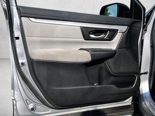 Used 2018 Honda CR-V LX image 17