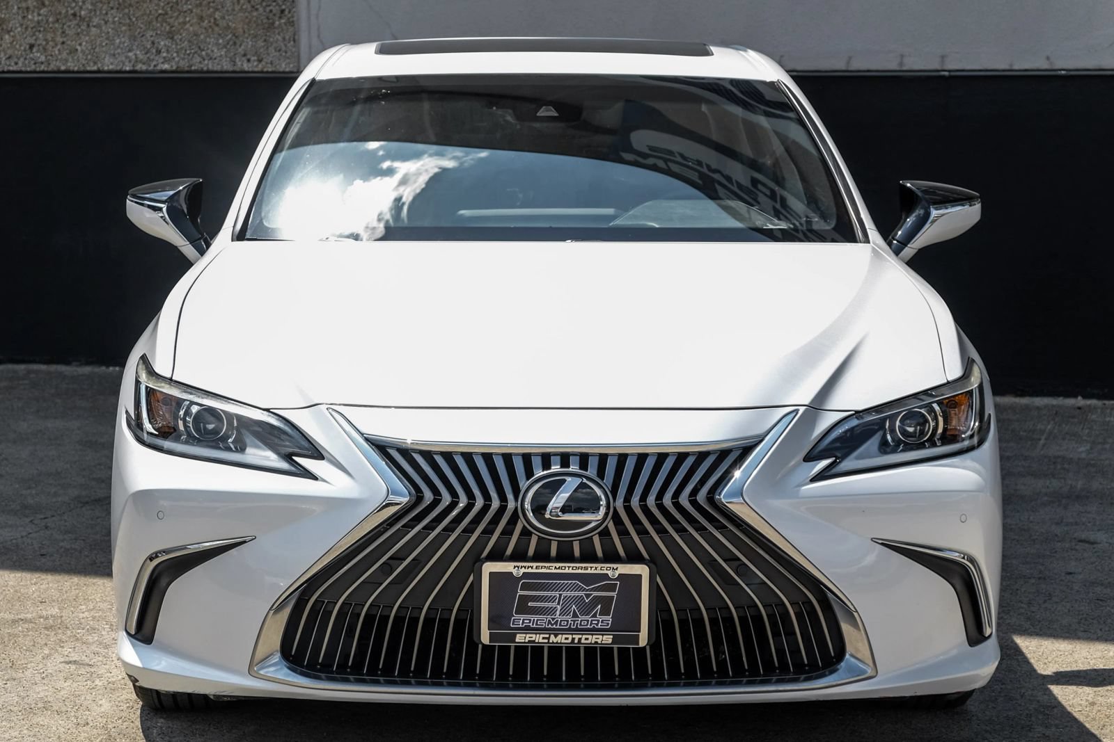 Used 2020 Lexus ES 350 w/ Premium Package FWD image 5
