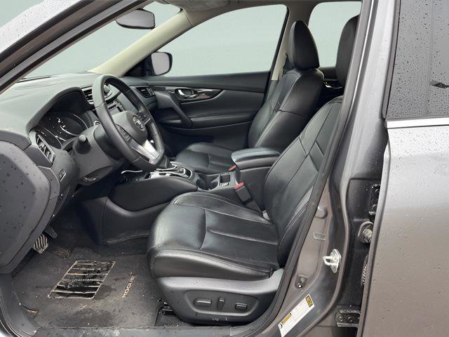 Used 2019 Nissan Rogue SL w/ Premium Package image 8