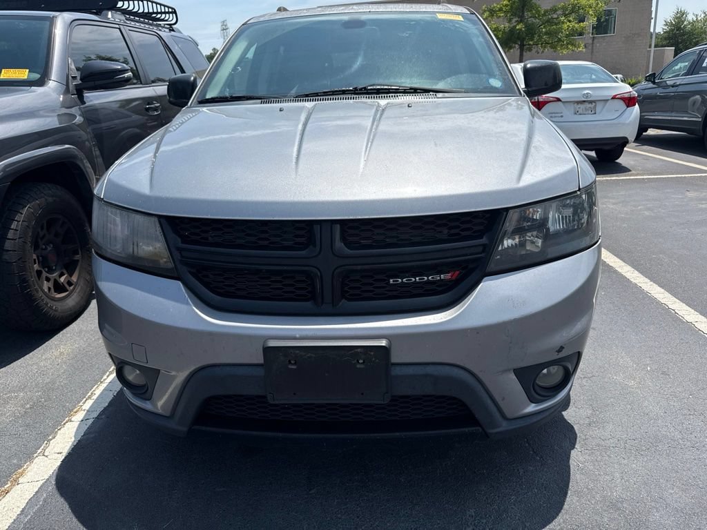 Used 2018 Dodge Journey SXT w/ Connectivity Group FWD image 12