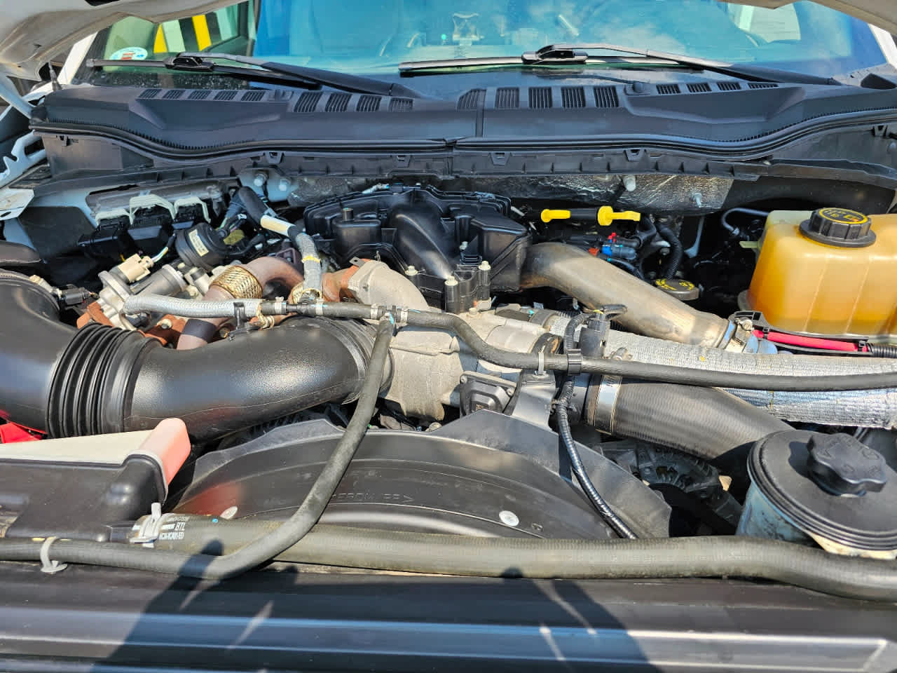 Used 2018 Ford F550 2WD Regular Cab Super Duty image 15