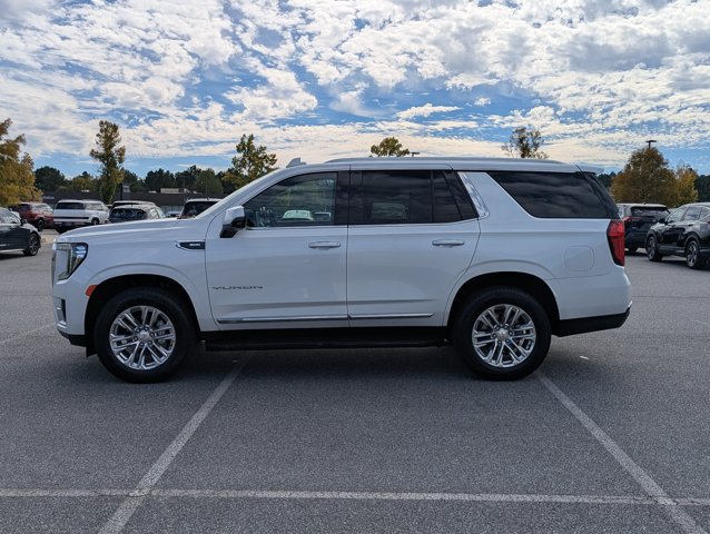 Used 2023 GMC Yukon SLT w/ SLT Premium Package AWD/4WD image 8