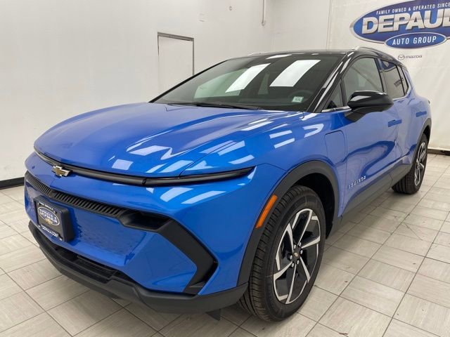 New 2026 Chevrolet Equinox EV LT image 17