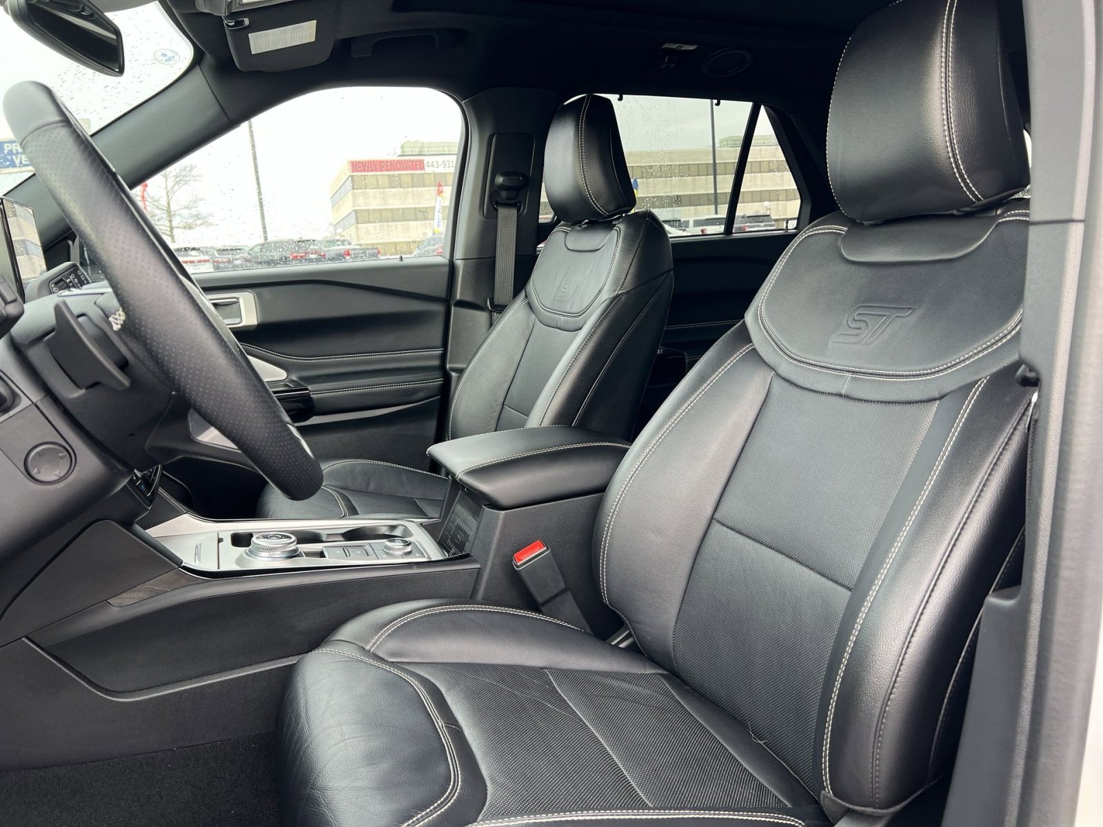 Used 2023 Ford Explorer ST w/ Equipment Group 401A image 13