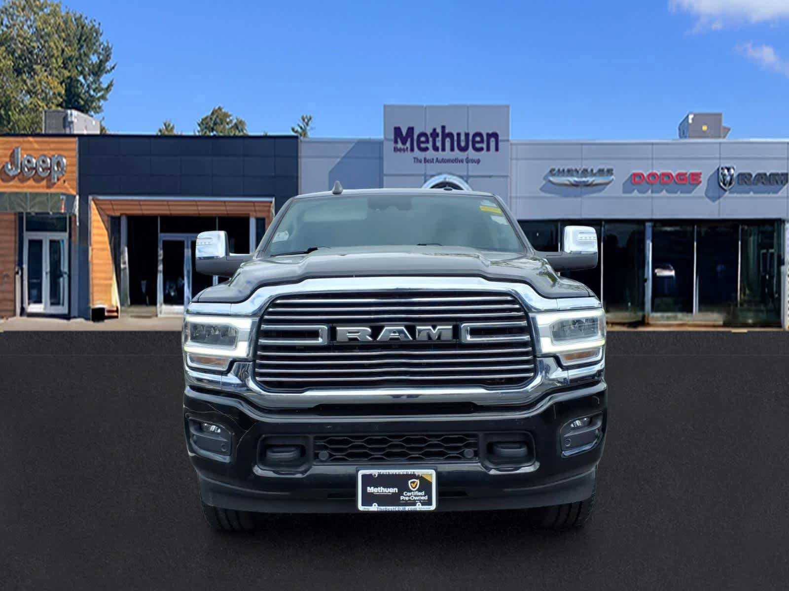 Used 2024 RAM 2500 Laramie w/ Safety Group AWD/4WD image 2