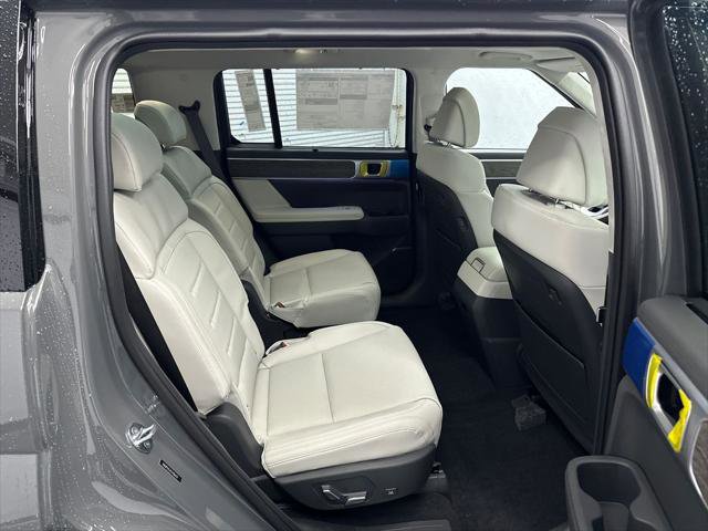 New 2026 Hyundai Santa Fe Calligraphy image 17